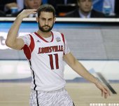 Louisville 擊退 Michigan 奪冠