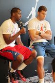 Chris Paul回答記者提問