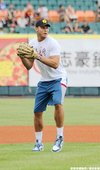 Blake Griffin準備投球