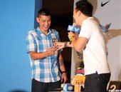 驚喜是NBA冠軍小獎盃