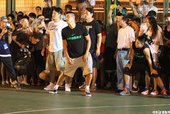 場邊熱身