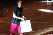發送禮物給球迷