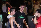比賽結束全身都是汗