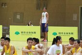 Parsons與女友講話