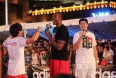 Howard搞笑互動