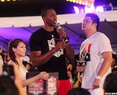 Howard搞笑抽獎