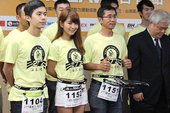 單車美少女圈圈郭燕陵與父親郭志堅和弟弟郭瀚徽
