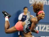 Serena Williams發出4記Ace