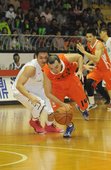 璞園蔡文誠決勝期抄走台啤林宗慶的球，成為勝負翻盤的關鍵一球
