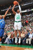 NO.13、艾倫(Ray Allen)