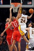 2009年第二輪對休士頓火箭