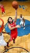 2、史考拉(Luis Scola)