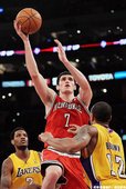 10.伊亞索瓦(Ersan Ilyasova)
