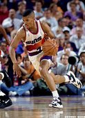 8.強森(Kevin Johnson)
