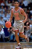 傑克森(Jim Jackson)