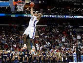 霍佛德(Al Horford)