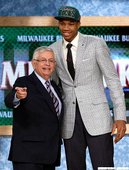 公鹿第15順位 Giannis Antetokounmpo