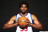 拜能(Andrew Bynum)