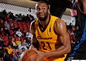 Arinze Onuaku加入紐奧良鵜鶘