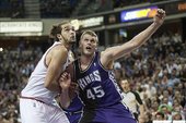 Cole Aldrich簽約紐約尼克