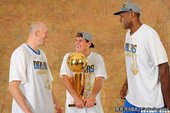 Mark Cuban, Brian Cardinal, Brendan Haywood