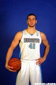 #41 Kosta Koufos