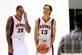 #26 Shannon Brown #13 Steve Nash