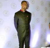 Chris Bosh印度行推廣籃球