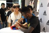 Iman Shumpert簽名會
