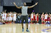 LeBron James造訪馬尼拉
