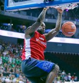 LeBron James造訪馬尼拉