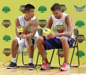 林書豪 & Chandler Parsons