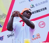 Nate Robinson造訪台中