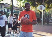 Kevin Durant造訪義大利