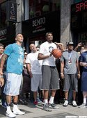 Kevin Durant造訪法國