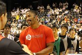 Derrick Rose日本行