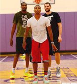 Durant,Rose,Love齊聚洛杉磯接受特訓