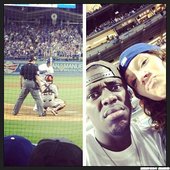 Jrue Holiday觀看道奇比賽