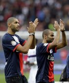 Nicolas Batum、Tony Parker到場觀看PSG比賽