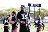Kevin Durant打Flag Football