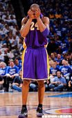 Kobe：再給我兩分鐘...