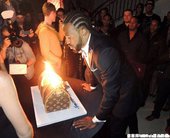 Ronny Turiaf舉辦生日派對