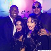 Kobe與甜瓜賢伉儷合影