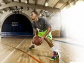 Stephen Curry正式成為Under Armour代言人
