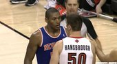 沃德皮斯(Metta World Peace)霸氣退敵