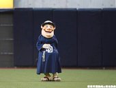聖地牙哥教士 Swinging Friar