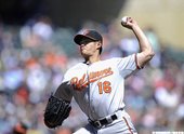 陳偉殷奪第三勝 傷勢反成焦點 (5月13日)
