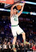 Kelly Olynyk
