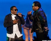 賽前表演P Diddy,Busta Rhymes