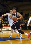 金酒楊哲宜發揮老將價值下半場率領球隊拉開比分大勝達欣